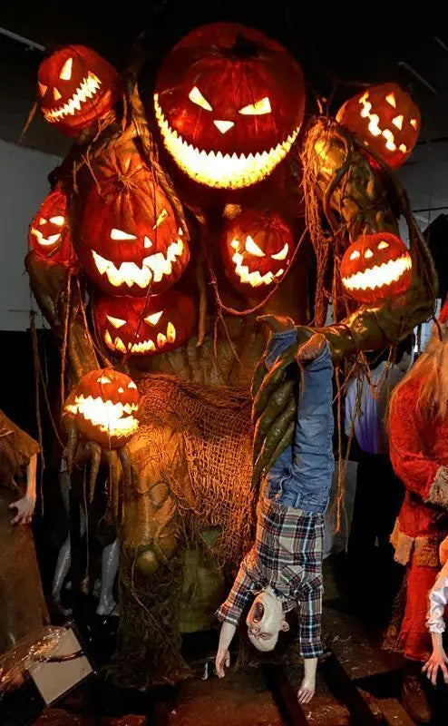 2025 Halloween Giant Pumpkin Decor – Spooky Monster & Child Figure Set for Yard Displays