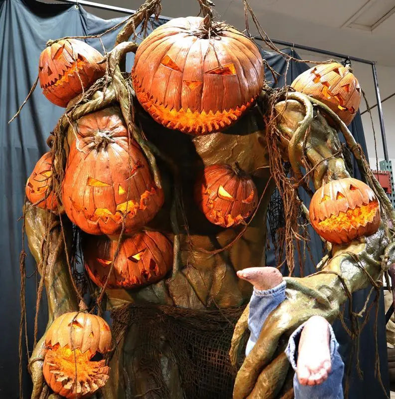 2025 Halloween Giant Pumpkin Decor – Spooky Monster & Child Figure Set for Yard Displays